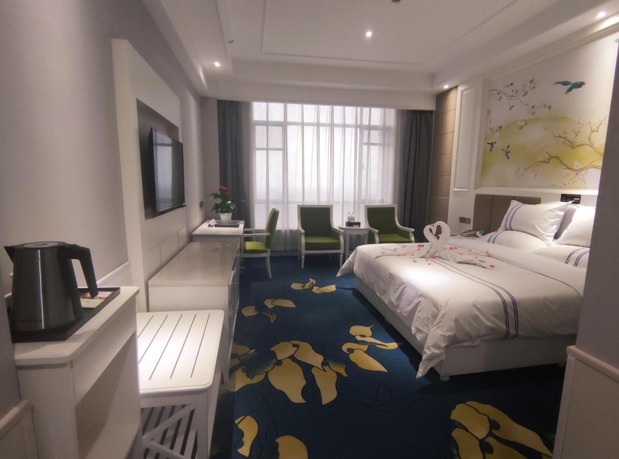 Huashan Xinghe International Hotel 华阴 外观 照片