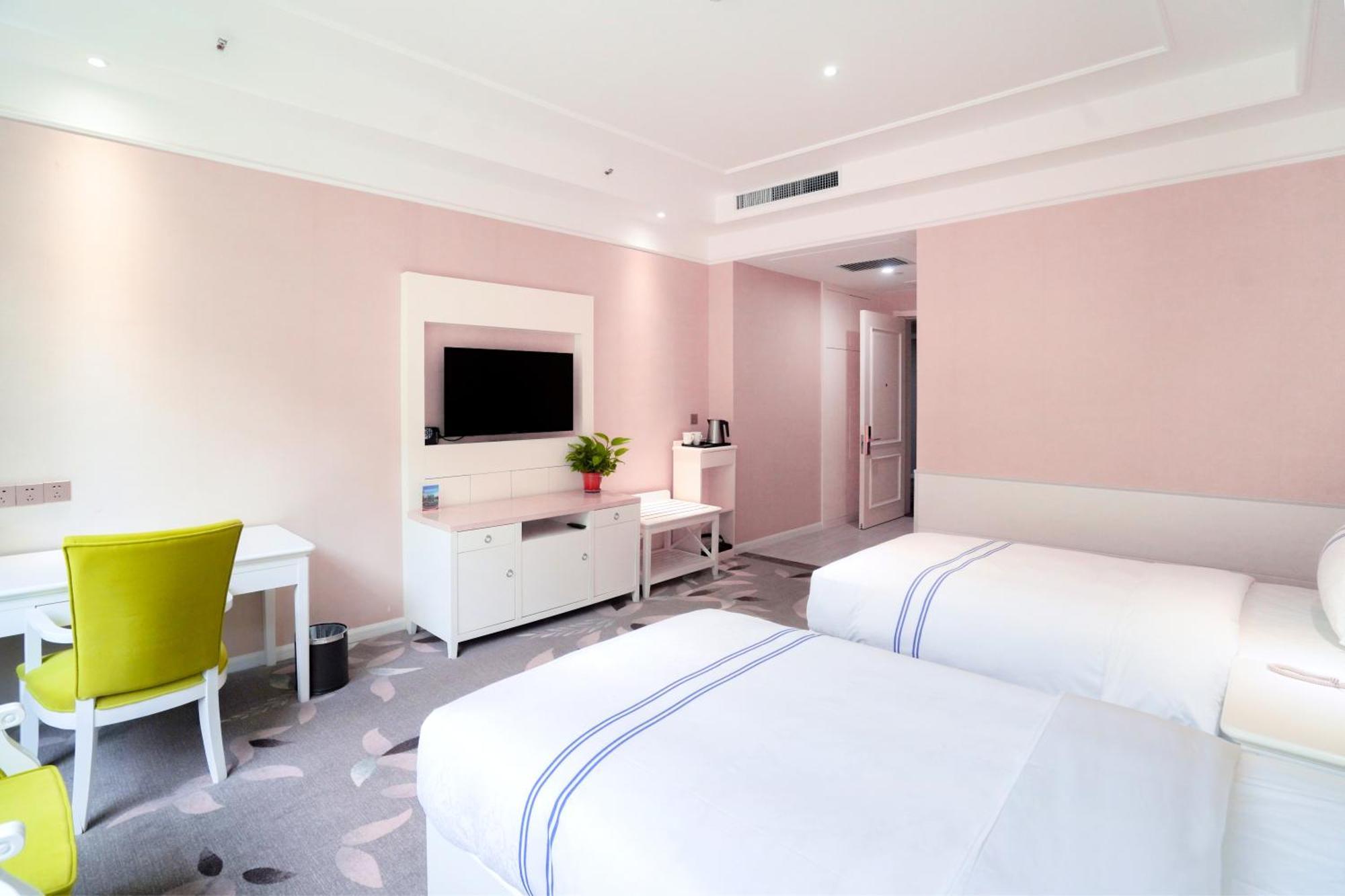 Huashan Xinghe International Hotel 华阴 外观 照片